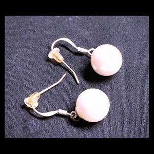Premier Designs Faux Pearl Fishhook Earrings